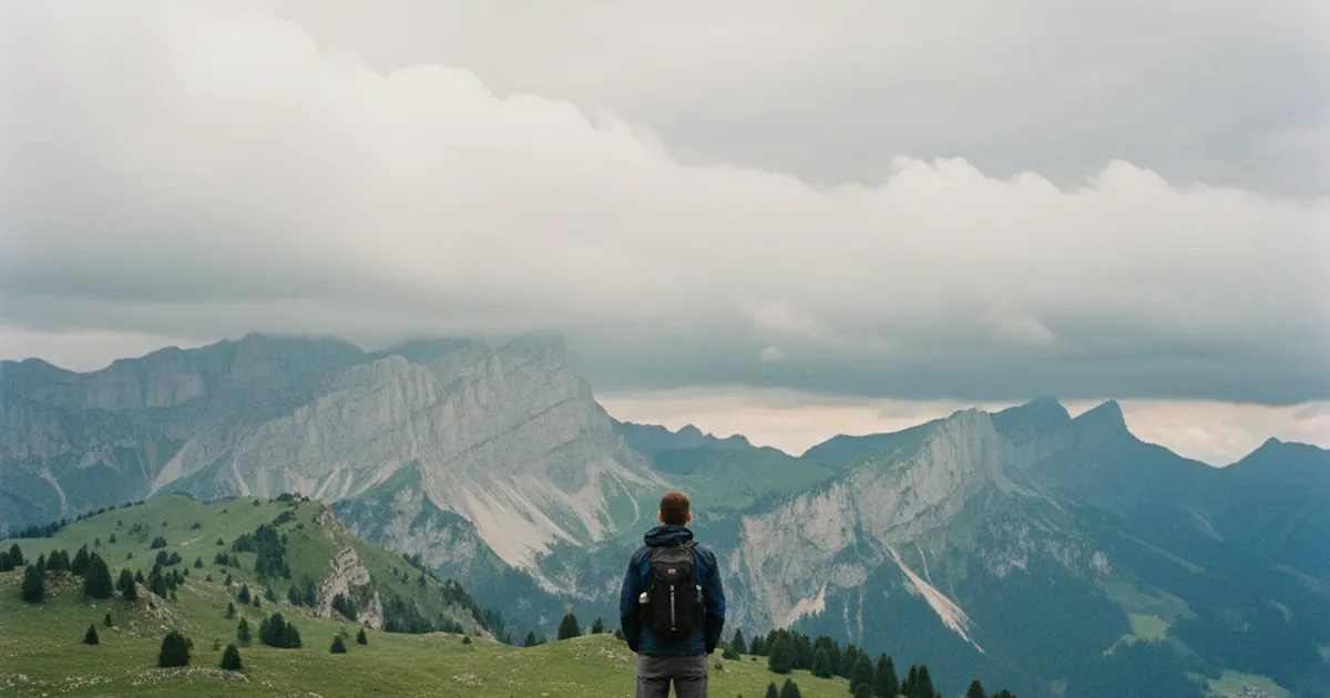 Repérer un orage qui arrive en montagne